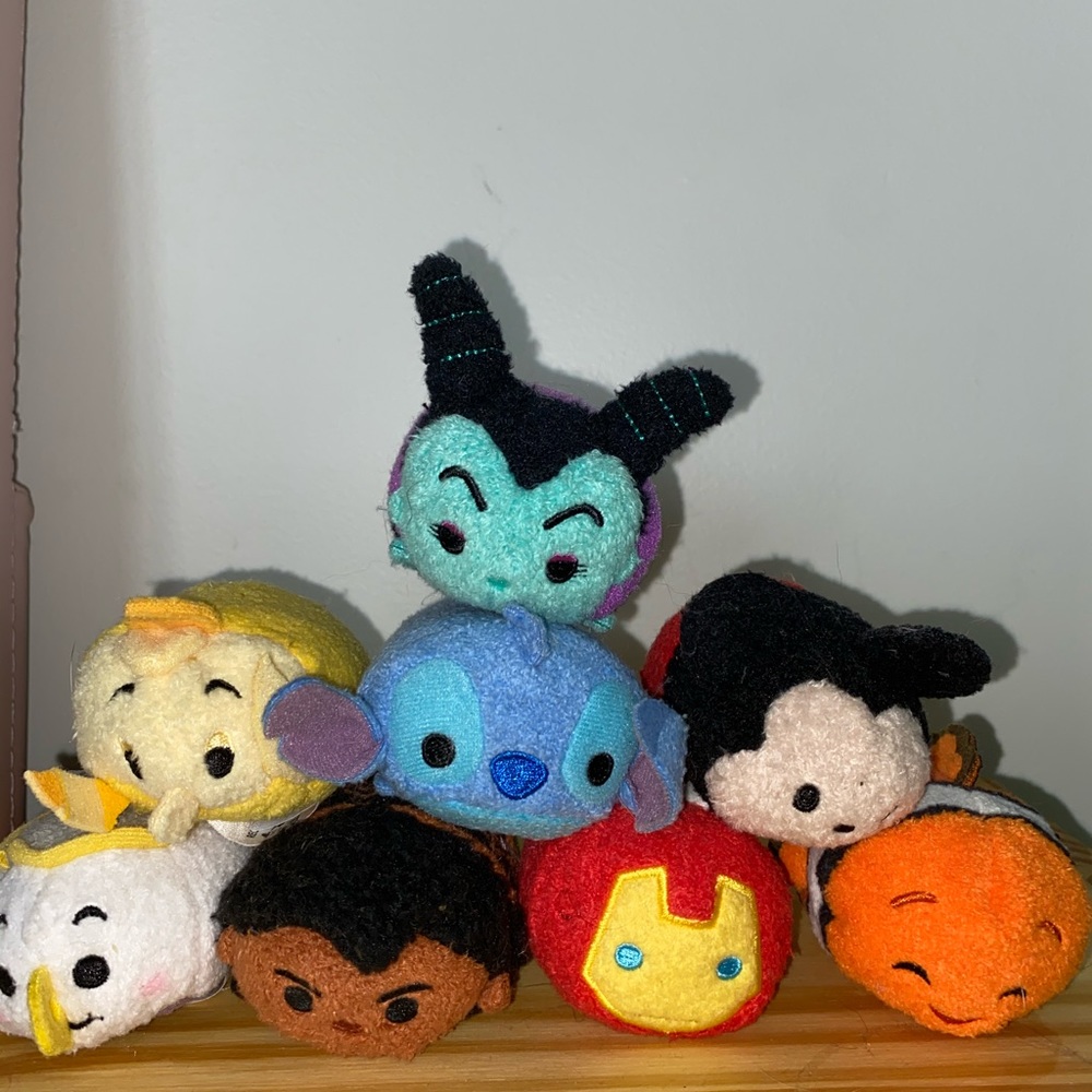 Disney tsum tsum  mini stuffed animals